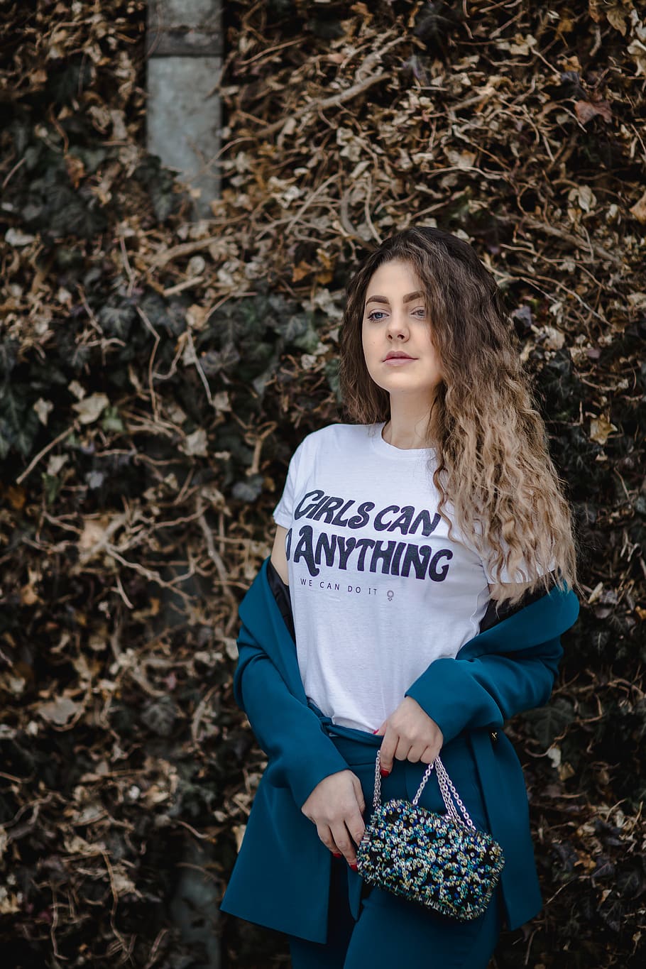 Woman in White Girl Can Do Anything-printed Crew-neck Shirt, adorable, HD wallpaper