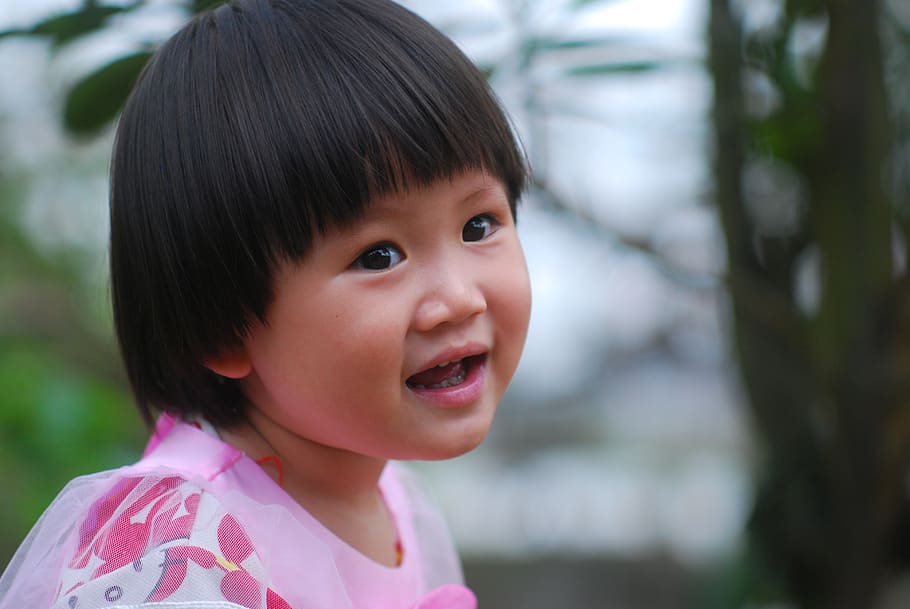 innocent, cute, sparkling, portrait, headshot, childhood, innocence HD wallpaper