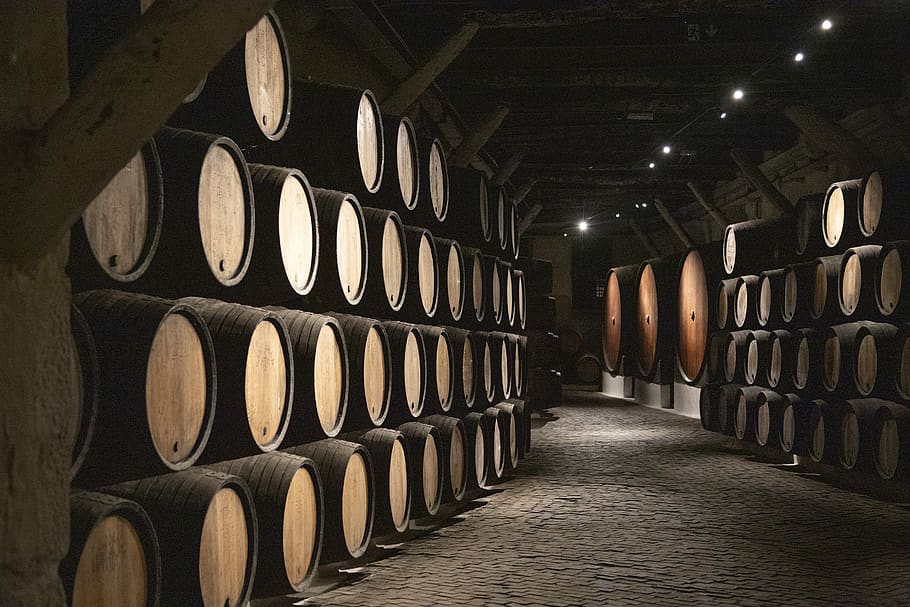 barrels-cava-wine-porto.jpg