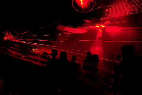 red lights lighting people, laser, human, person, club, night life HD wallpaper