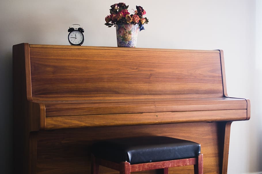 piano, clock, flower, interior, wood, seat, wood - material HD wallpaper