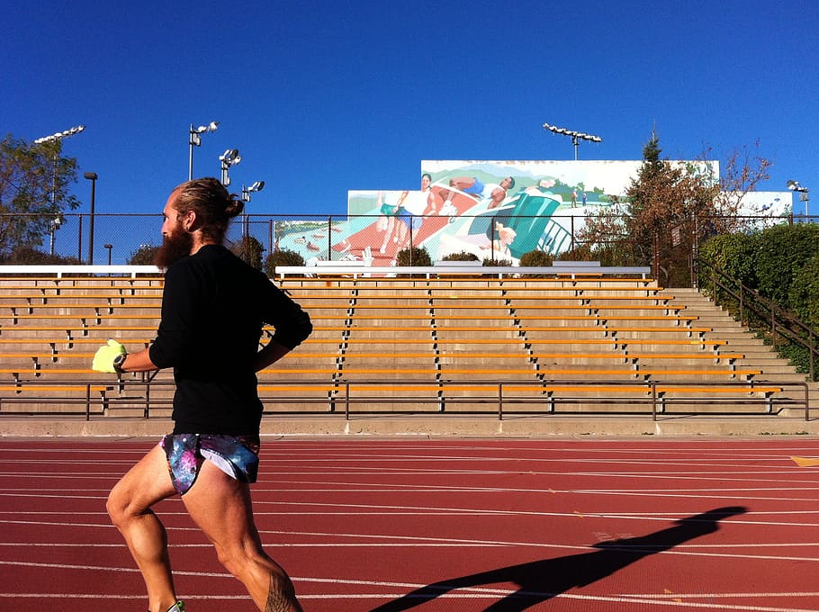 track, runner, running, man bun, beard, autumn, lifestyles HD wallpaper