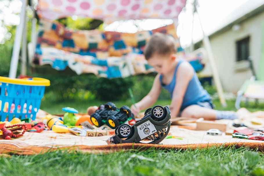 boy playing toy car, child, childhood, boys, men, males, leisure activity HD wallpaper
