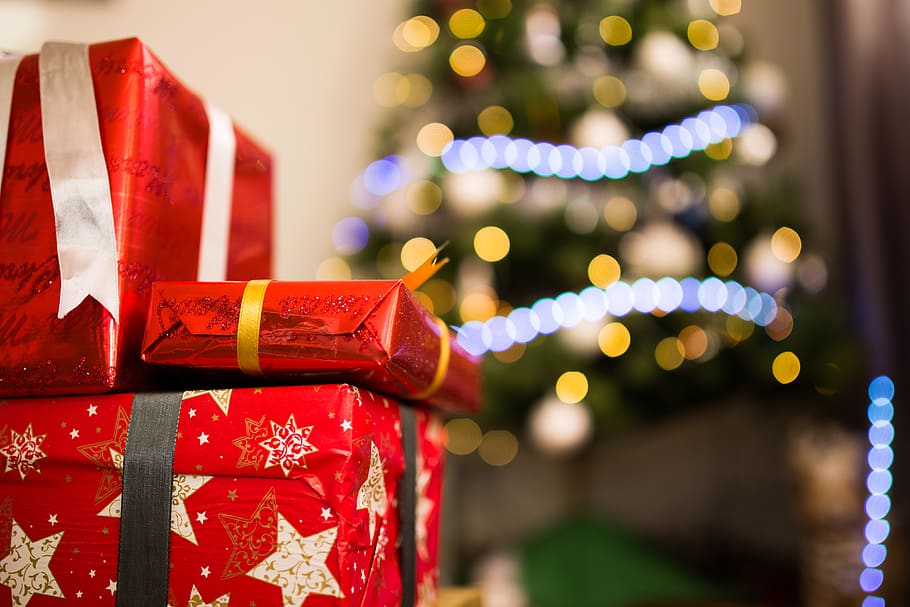 3 Red Covered Present Box, blur, christmas, close-up, focus, gift wrap HD wallpaper