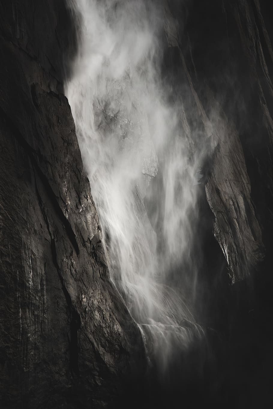 white waterfalls, rock, motion, movement, long exposure, mist HD wallpaper