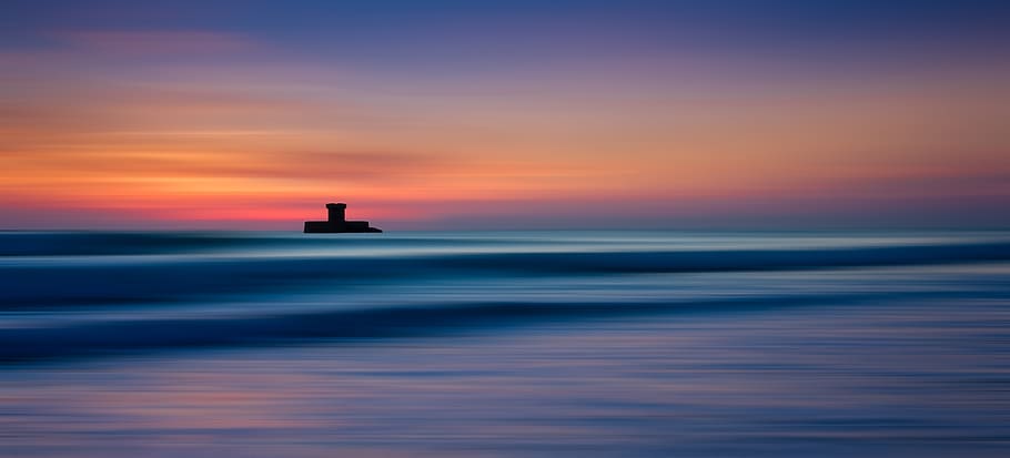 Photography of Body of Water, beach, dawn, evening, horizon, ocean HD wallpaper