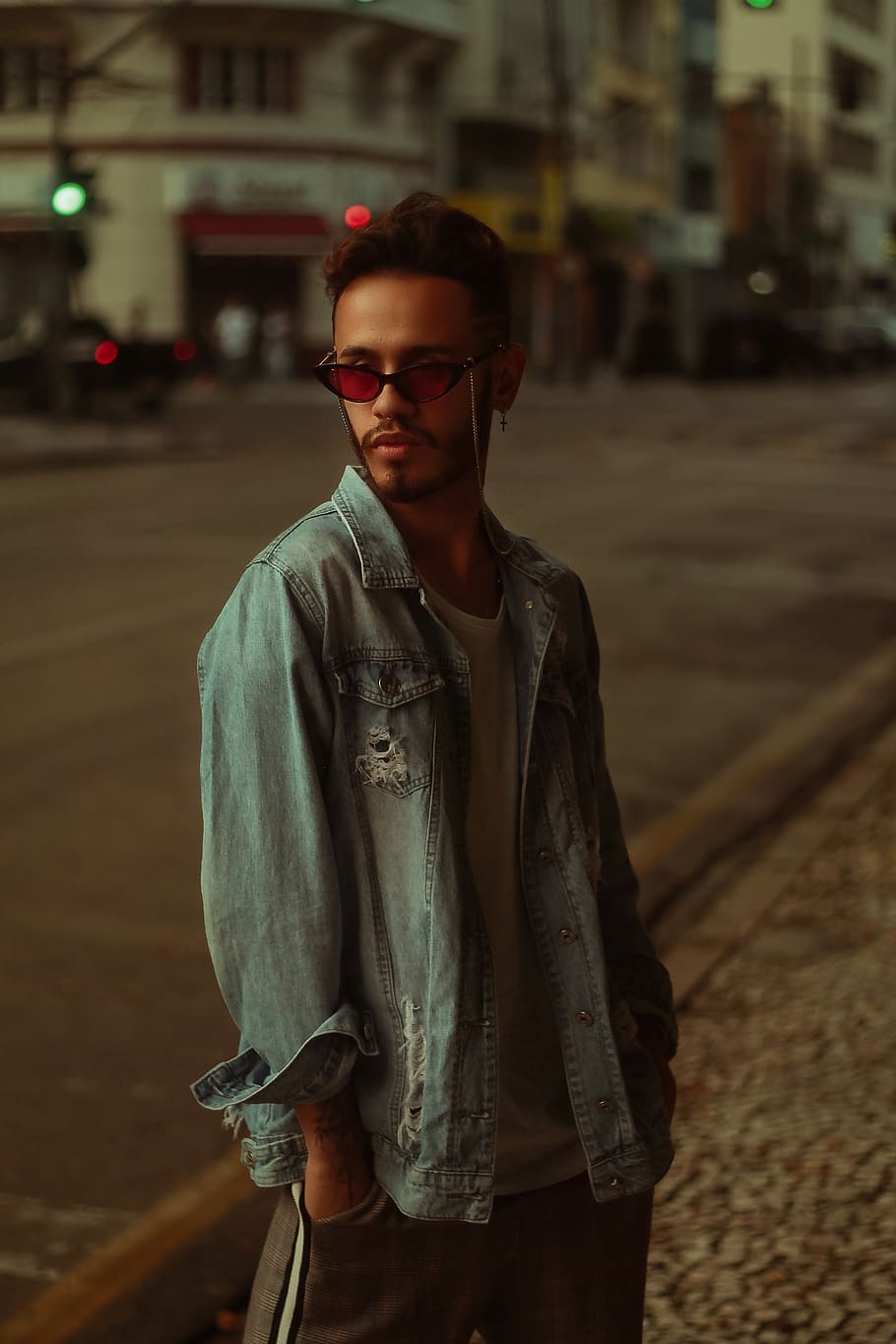 Man With Hands in Pockets, casual, eyewear, fashion, fashionable HD wallpaper
