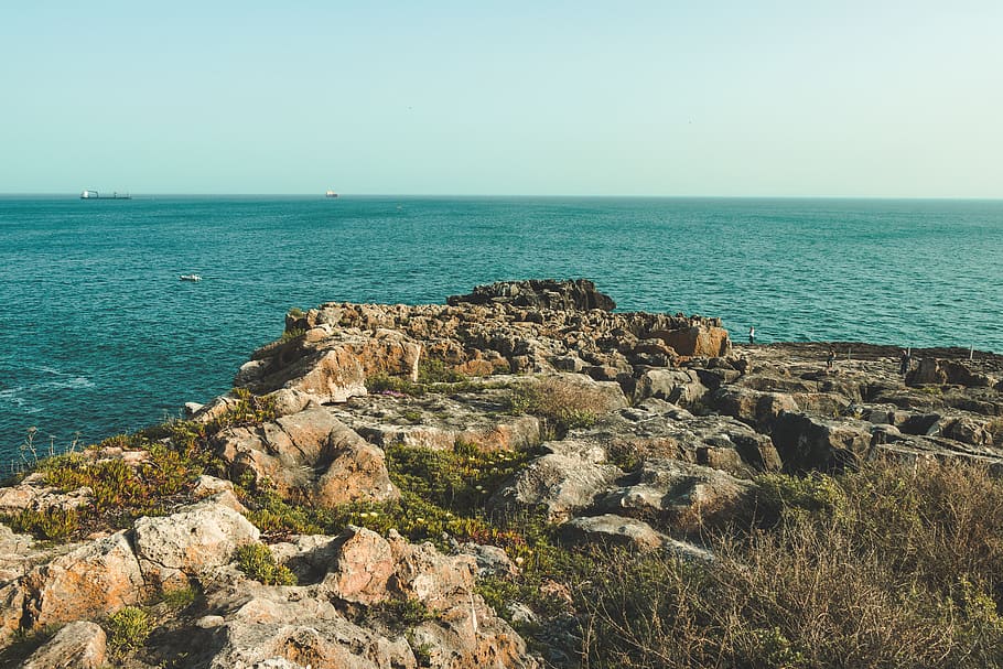 sea, water, rock, sky, horizon, horizon over water, rock - object HD wallpaper