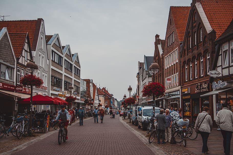 People Walking on Road Beside Buildings, architecture, bicycle HD wallpaper