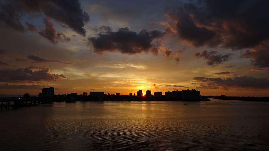 sunset, beach, mar, water, summer, holidays, twilight, clouds HD wallpaper