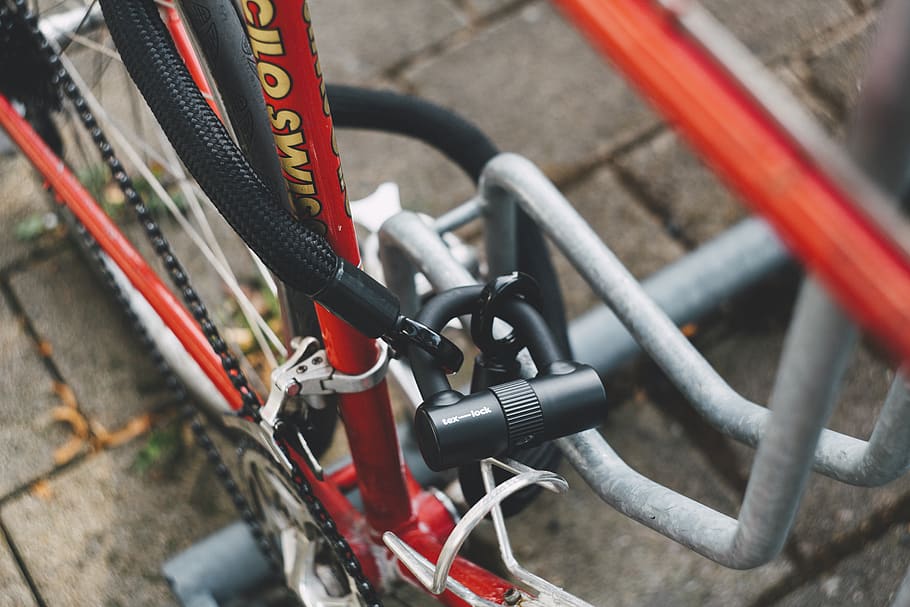 red bicycle, metal, land vehicle, mode of transportation, close-up HD wallpaper