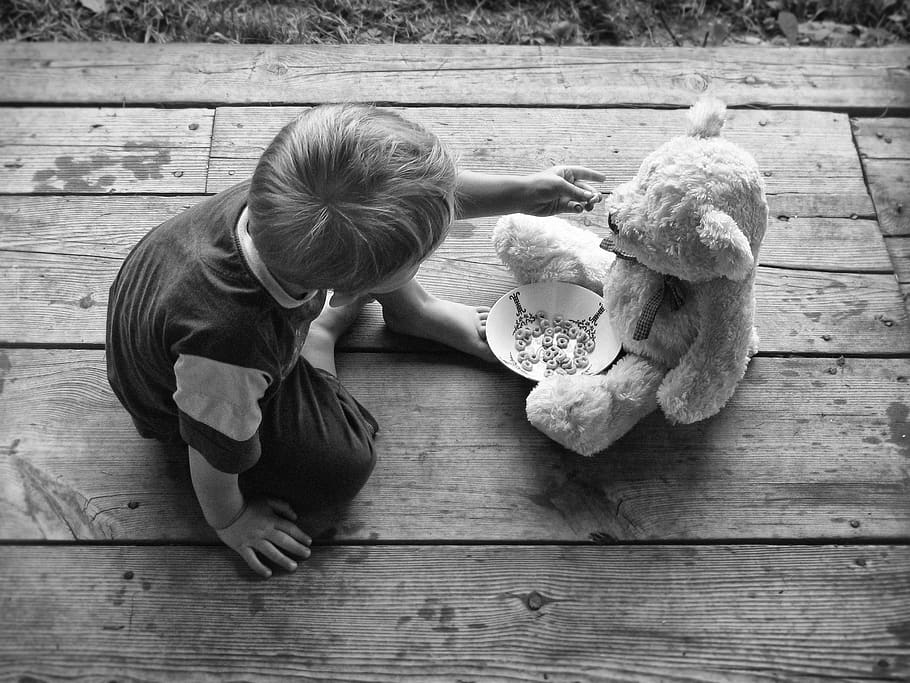 bear, feed, toy, boy, childhood, full length, girls, wood, hardwood floor HD wallpaper