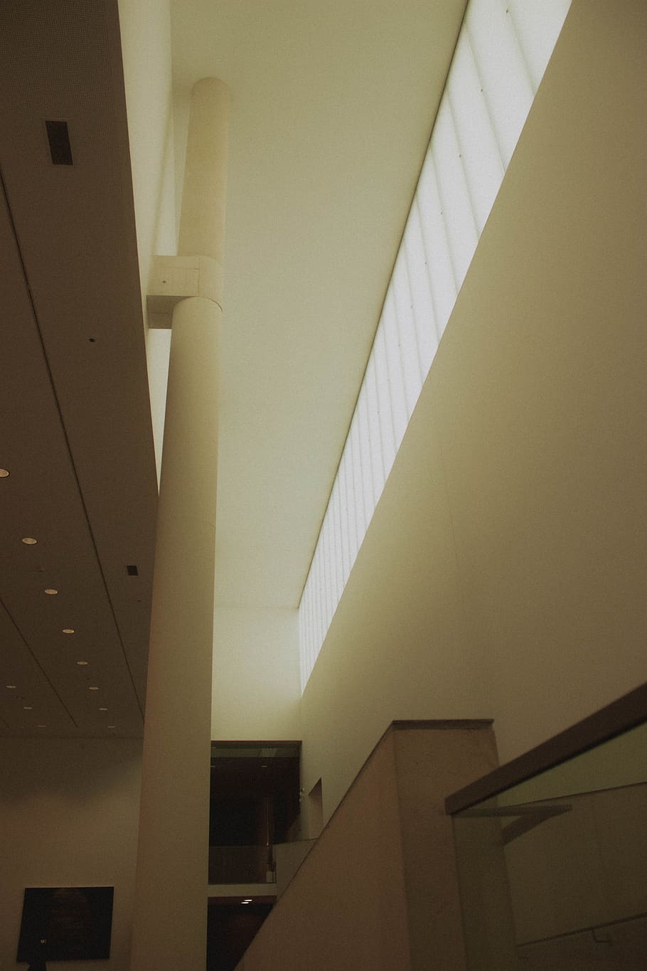 white steel post, architecture, indoors, ceiling, built structure HD wallpaper