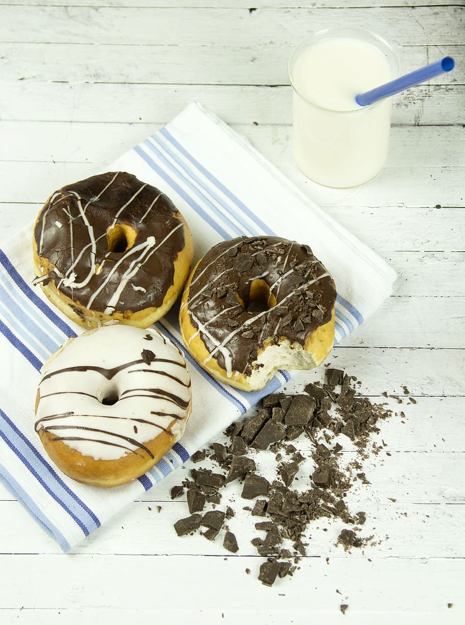 Three Assorted Donuts With Milk, chocolate, cup, delicious, dessert HD wallpaper