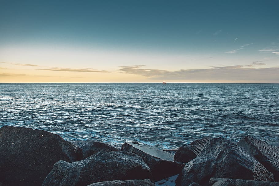 sea, shore, rock, nature, horizon, boat, ocean, sky, cloudy HD wallpaper