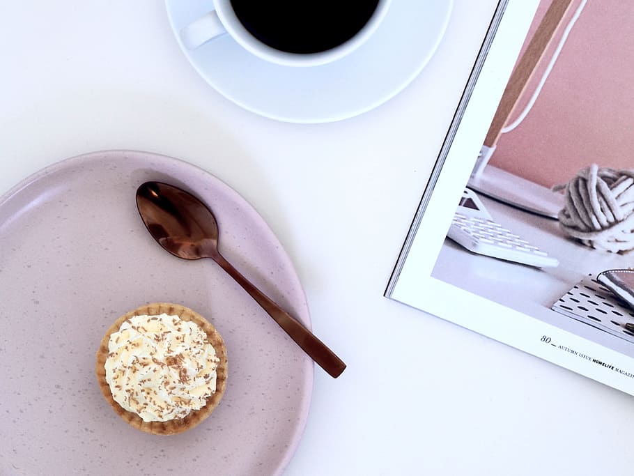 read, breakfast, sprinkles, icing, cupcake, plate, sppon, eat HD wallpaper