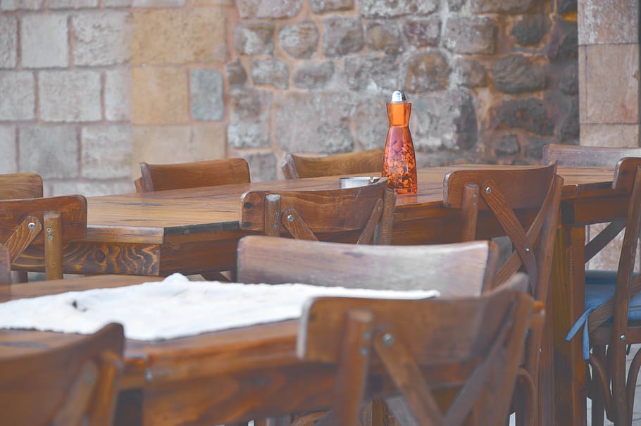 restaurant, tavern, local, dining tables, chairs, wood, decoration HD wallpaper