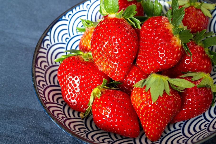 strawberry, fruit, red, delicious, sweet, dessert, berry fruit HD wallpaper