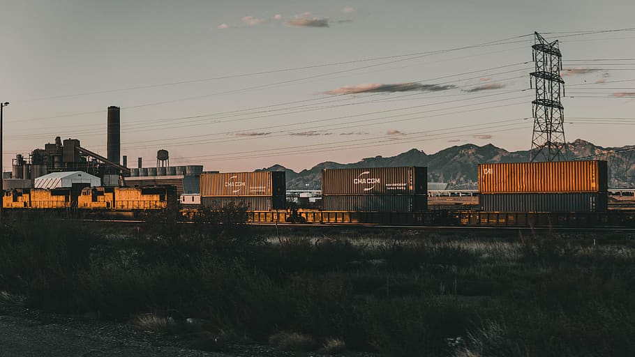 container vans on railroad, train, railway, transportation, train track HD wallpaper