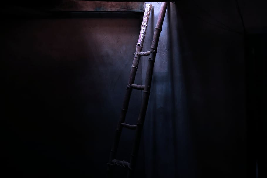 Bamboo Ladder , dark, no people, indoors, copy space, wall - building feature HD wallpaper