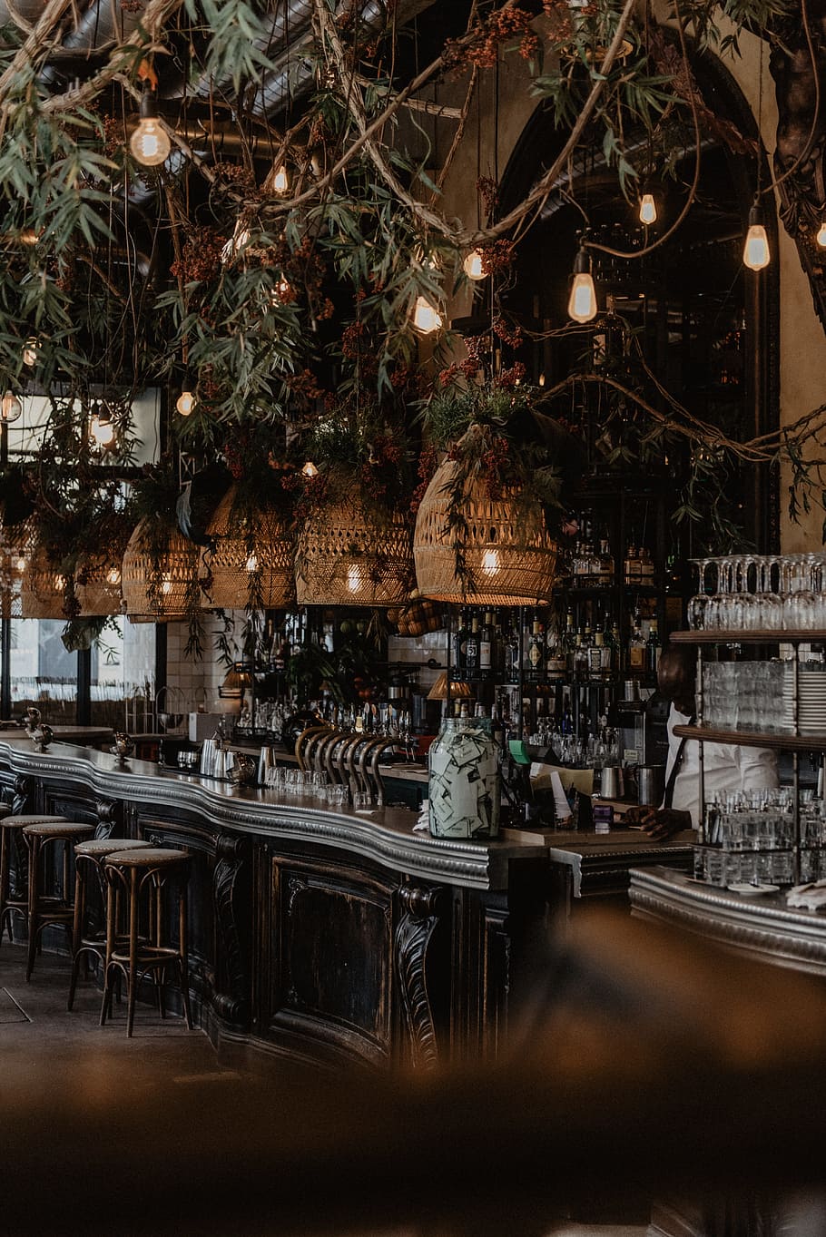 brown pendant light, restaurant, bar, cafe, lazy, tree, thé HD wallpaper