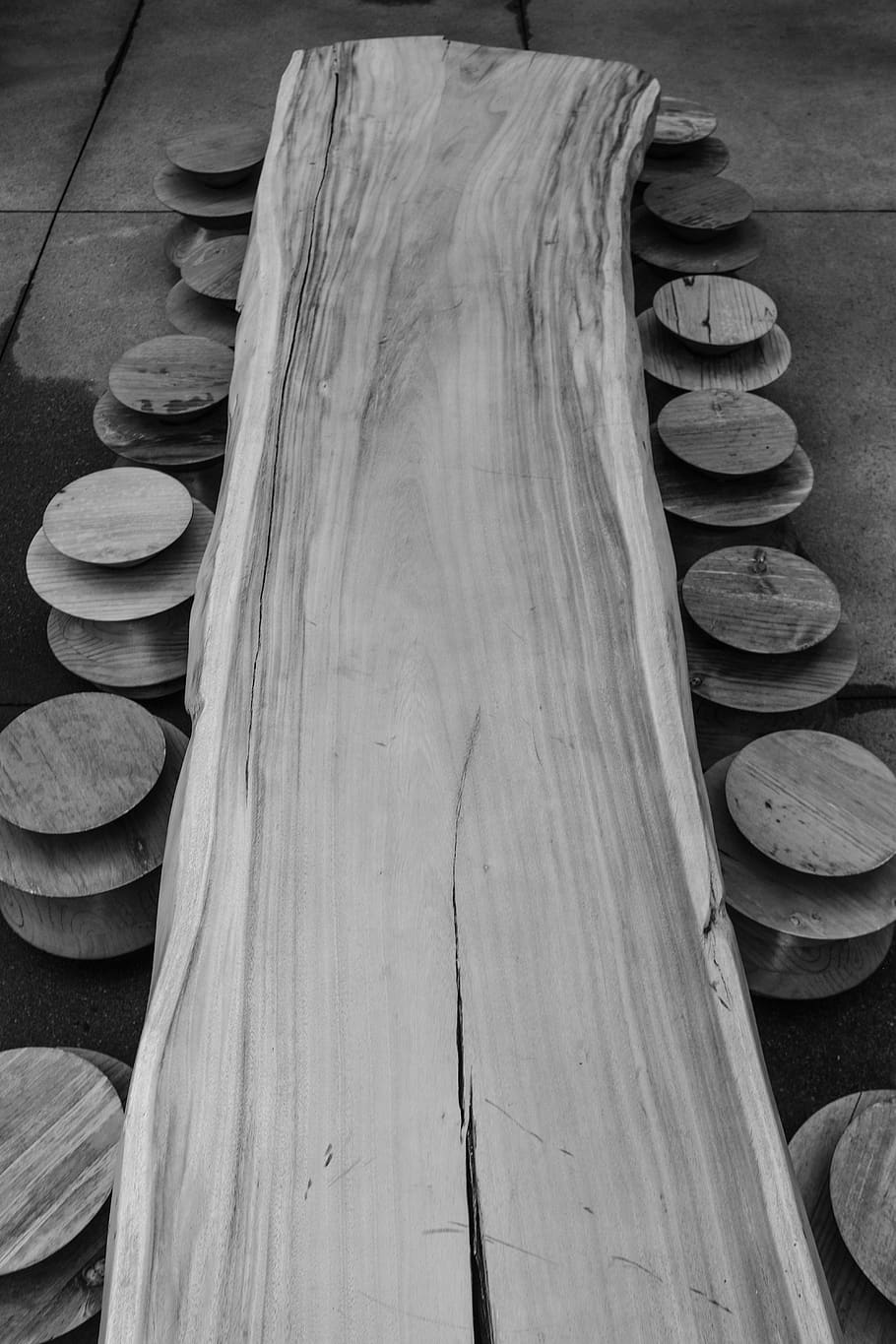 table, seats, wood, dining, meeting, blackandwhite, seating HD wallpaper
