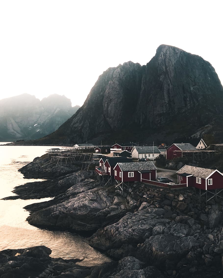 red painted wall house, sunset, cabin, mountain, reine, peak HD wallpaper