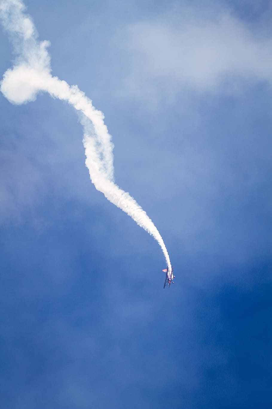 smoke, airplane, sky, flying, aircraft, blue, flight, aerobatics, HD wallpaper