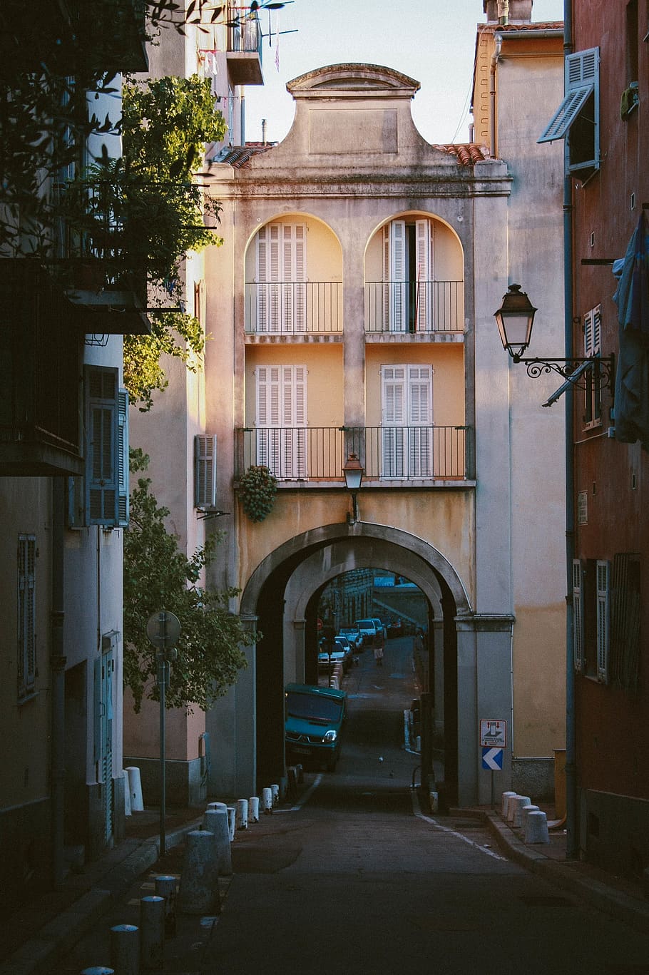 Yellow Painted Building Above Gray Concrete Road, arch, architecture HD wallpaper