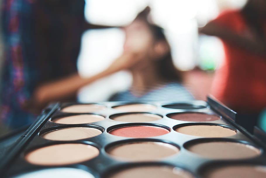 makeup, color, colour, selective focus, indoors, people, close-up HD wallpaper