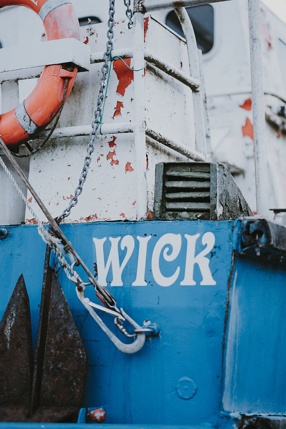 blue and white Wick ship, text, mode of transportation, metal HD wallpaper