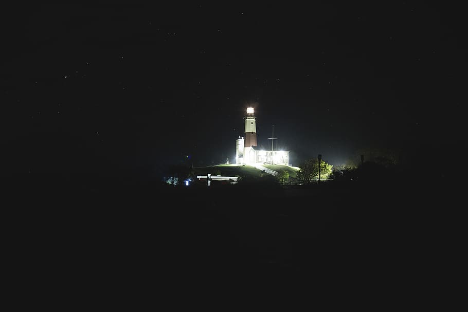 lightened tower, building, architecture, lighthouse, beacon, night HD wallpaper