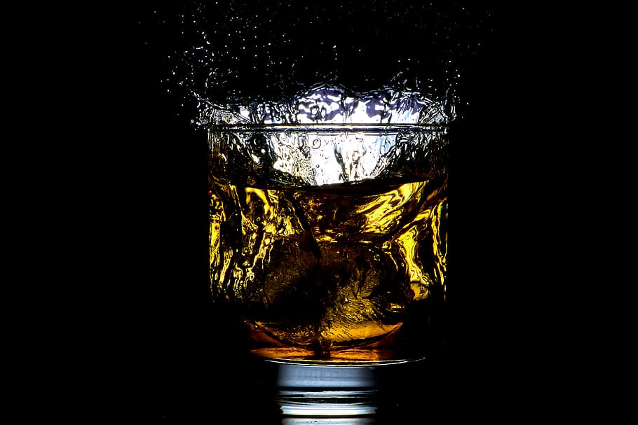 alcohol, glass, drink, liquor, beverage, beer, beer glass, whisky