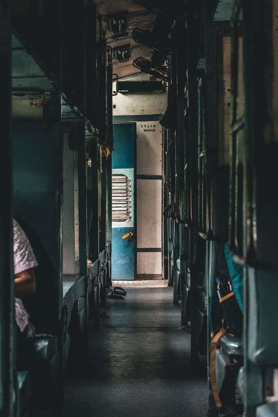 train chairs, interior, hallway, urban, street, india, grunge HD wallpaper