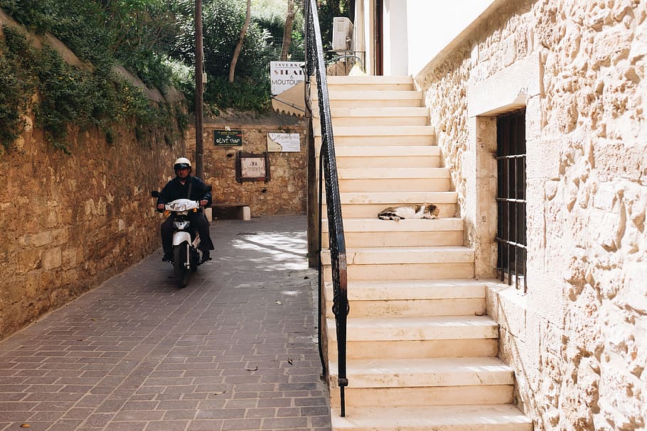 Man Riding White Motorcycle, architecture, building, stairs, window HD wallpaper
