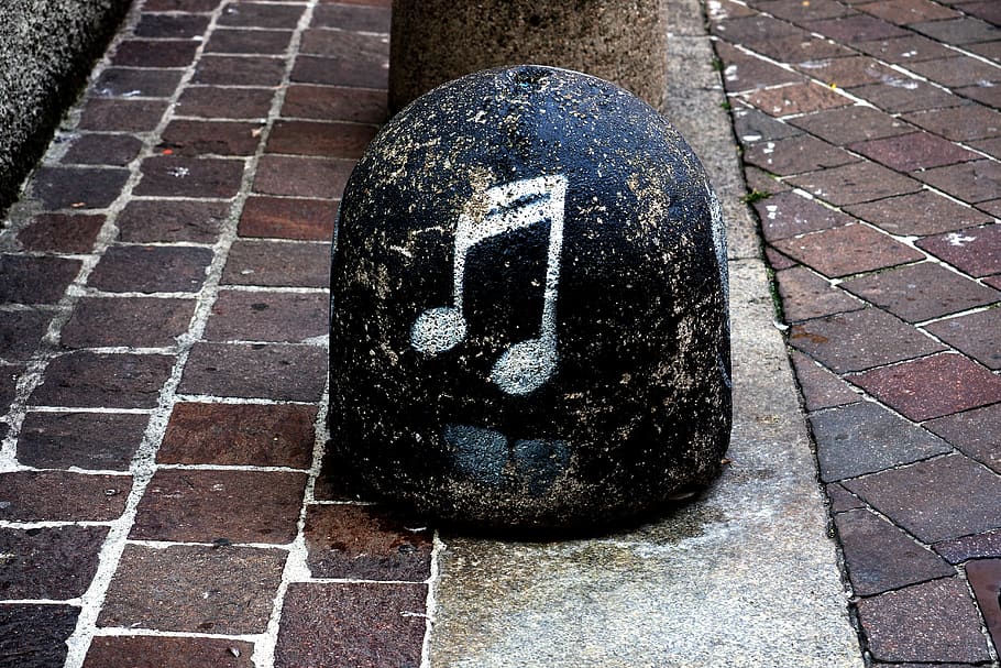 note, stone, clef, music, art, bollard, limit, street, footpath HD wallpaper