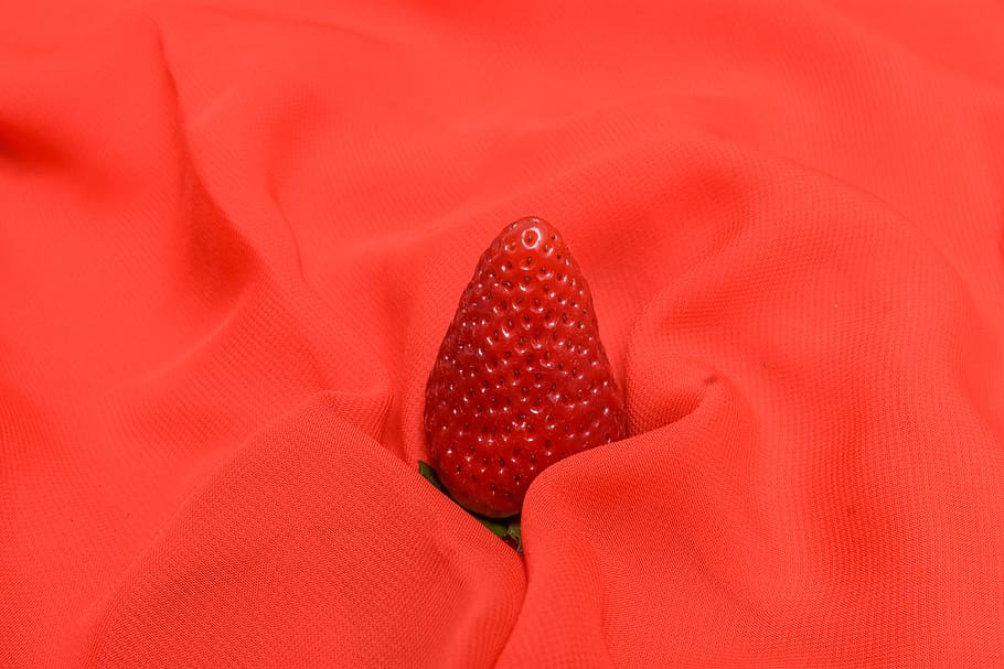 strawberry, fruit, fresh, delicious, close-up, no people, red HD wallpaper