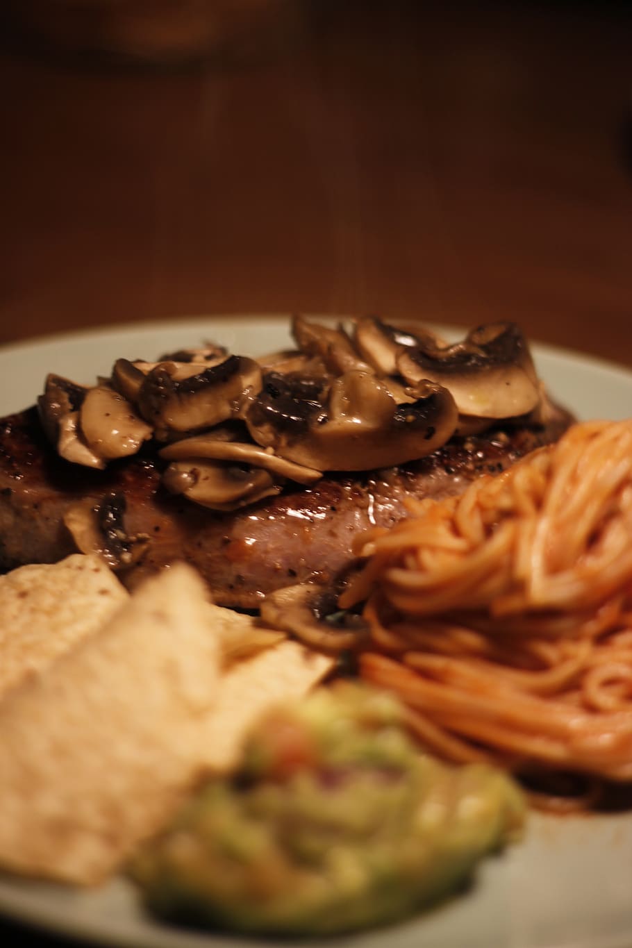 Steak With Mushroom And Spaghetti, beef, cuisine, delicious, dinner HD wallpaper