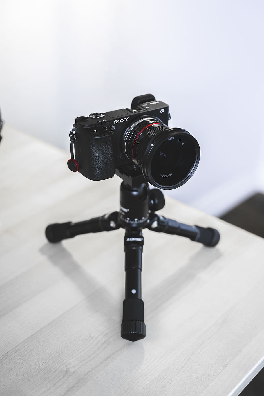 black DSLR camera, electronics, tripod, united states, san diego HD wallpaper