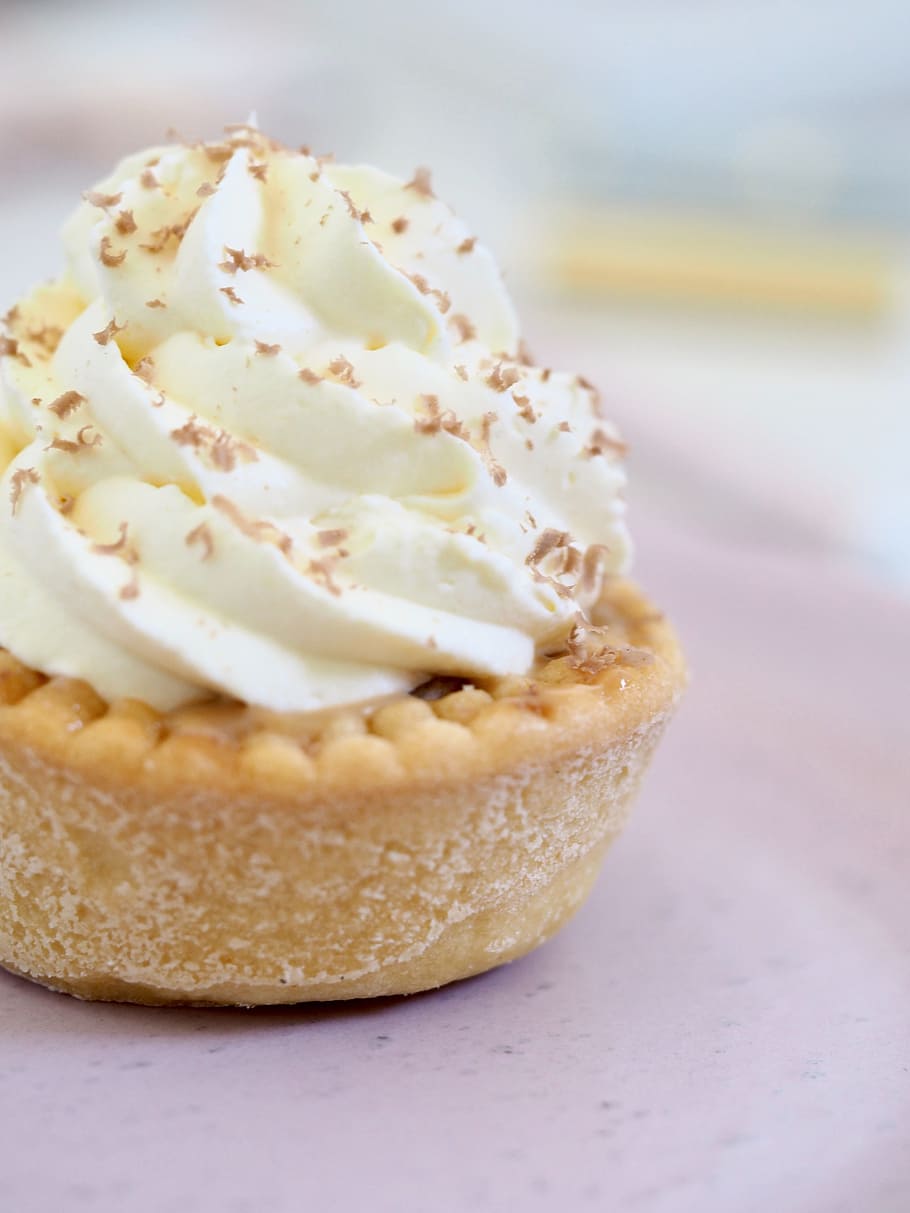 sprinkles, icing, cupcake, plate, sppon, eat, food, tasty, dessert HD wallpaper