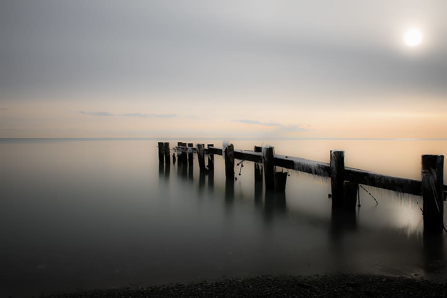 Close Up Photograph Wooden Bridge over Body of Water, beach, clouds HD wallpaper