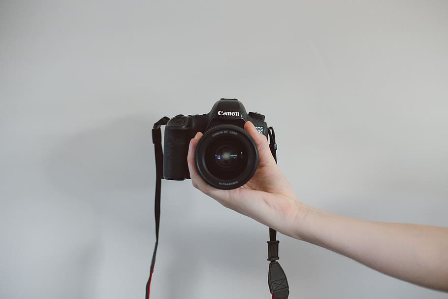 photographer, camera - photographic equipment, human hand, holding HD wallpaper