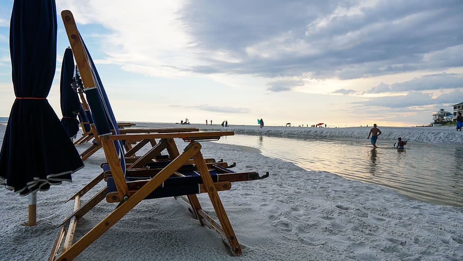 beach, chairs, umbrella, sky, clouds, people, water, cloud - sky HD wallpaper