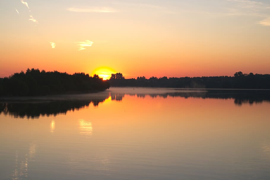 dawn, river, water, sky, fog, sun, golden, reflection, landscape HD wallpaper