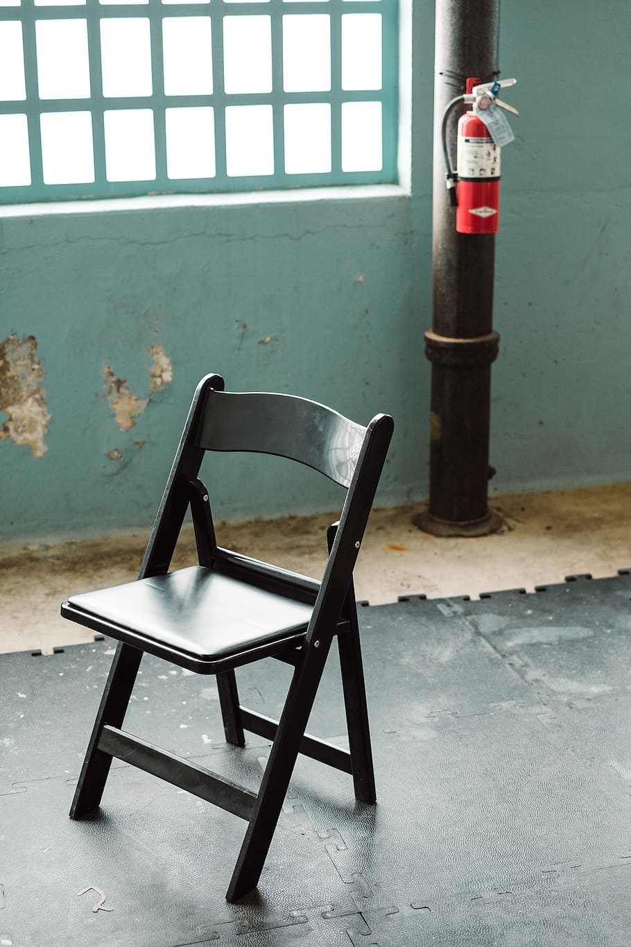 chair, furniture, alcatraz, san francisco, california, fire extinguisher