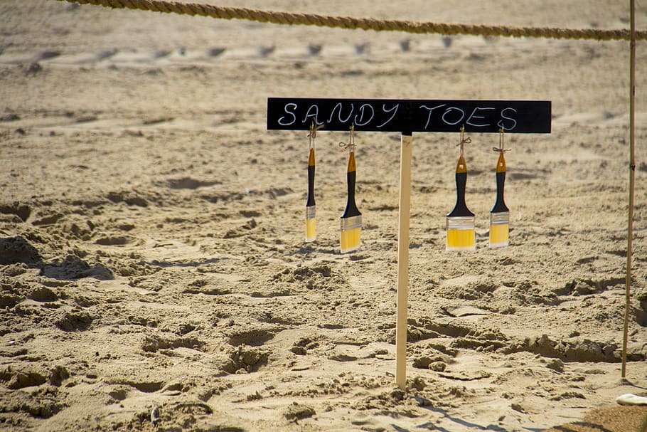 Sandy Toes paint brush, text, western script, communication, beach HD wallpaper