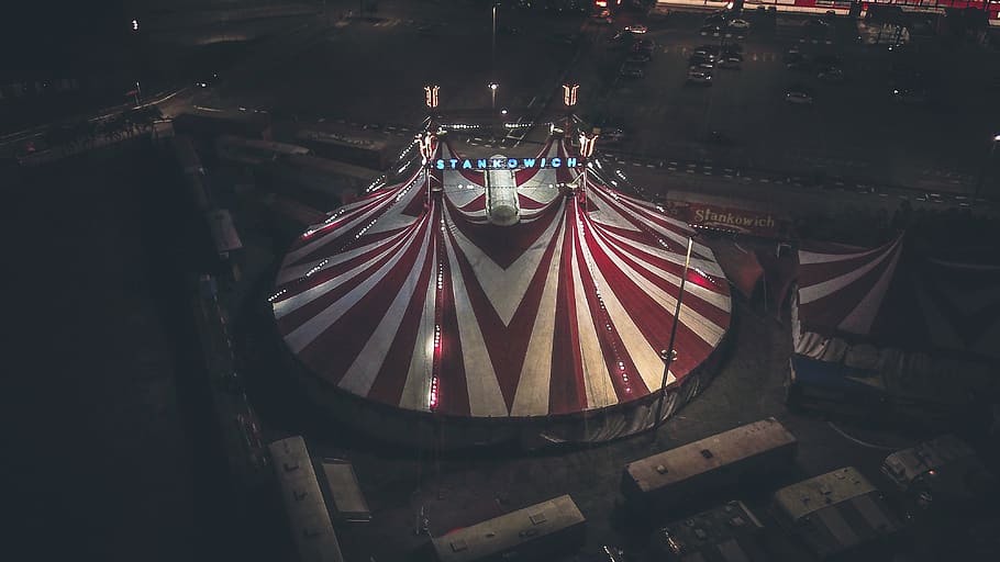 White And Red Circus Tent, aerial shot, bird's eye view, carnival, HD wallpaper
