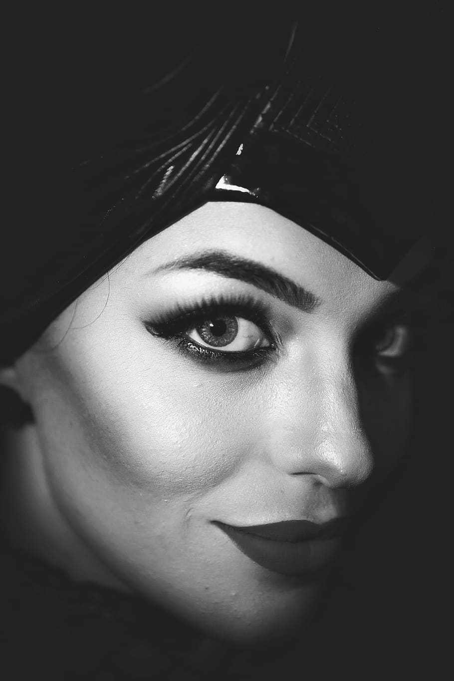 Audrey Hepburn, human, person, face, head, mouth, lip, photo HD wallpaper