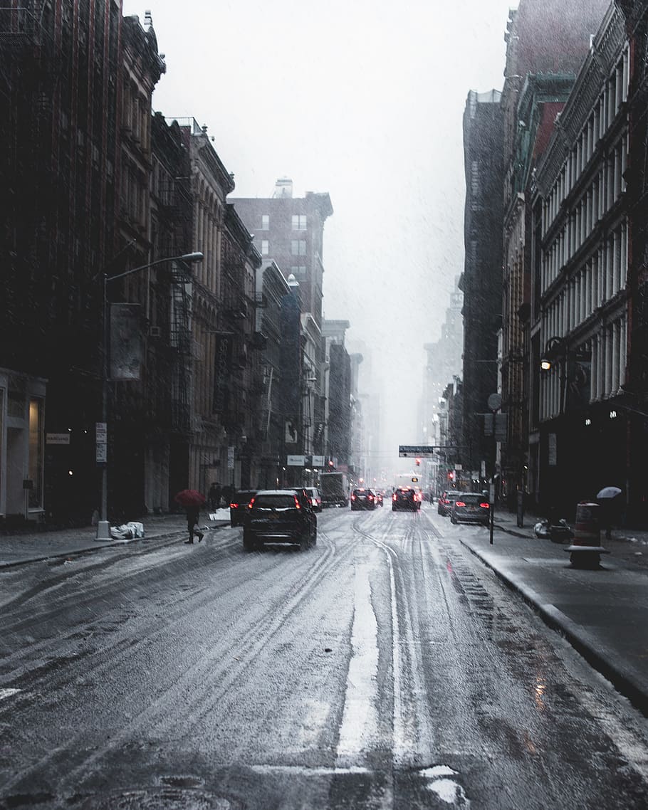 Photography of Wet Roadway, buildings, cars, city, cityscape