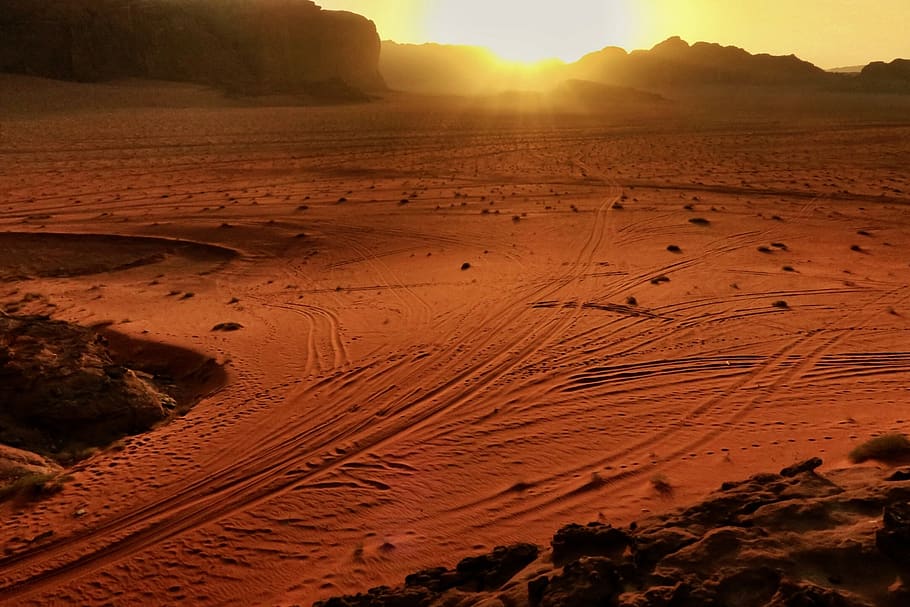 jordan, wadi rum camping, sand, red, red planet, mars, sun, HD wallpaper